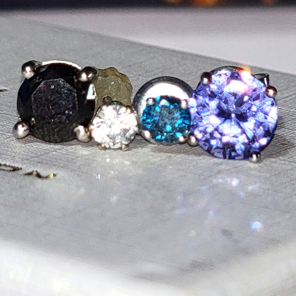 Single solitaire diamonds💎